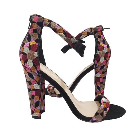 Shoe Repulic LA Embroidered High Heels Shoes Size 10 - Picture 2 of 11